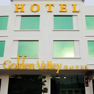 Hotel Golden Valley **